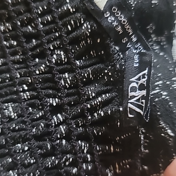 Zara High Neck short Sleeve Crop Top Size S - Picture 3 of 9